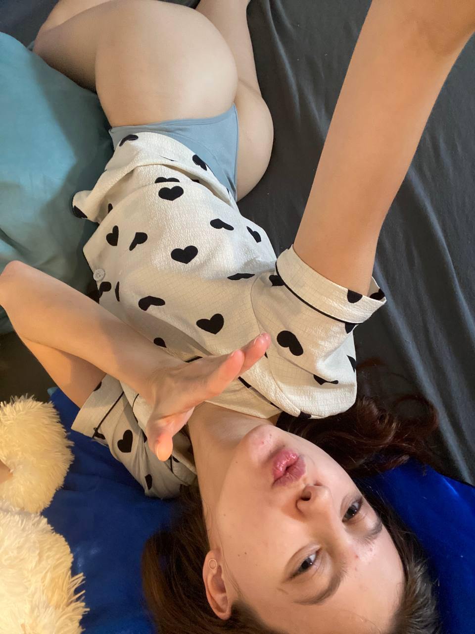 A cozy shot with Your princess — straight from Ibin