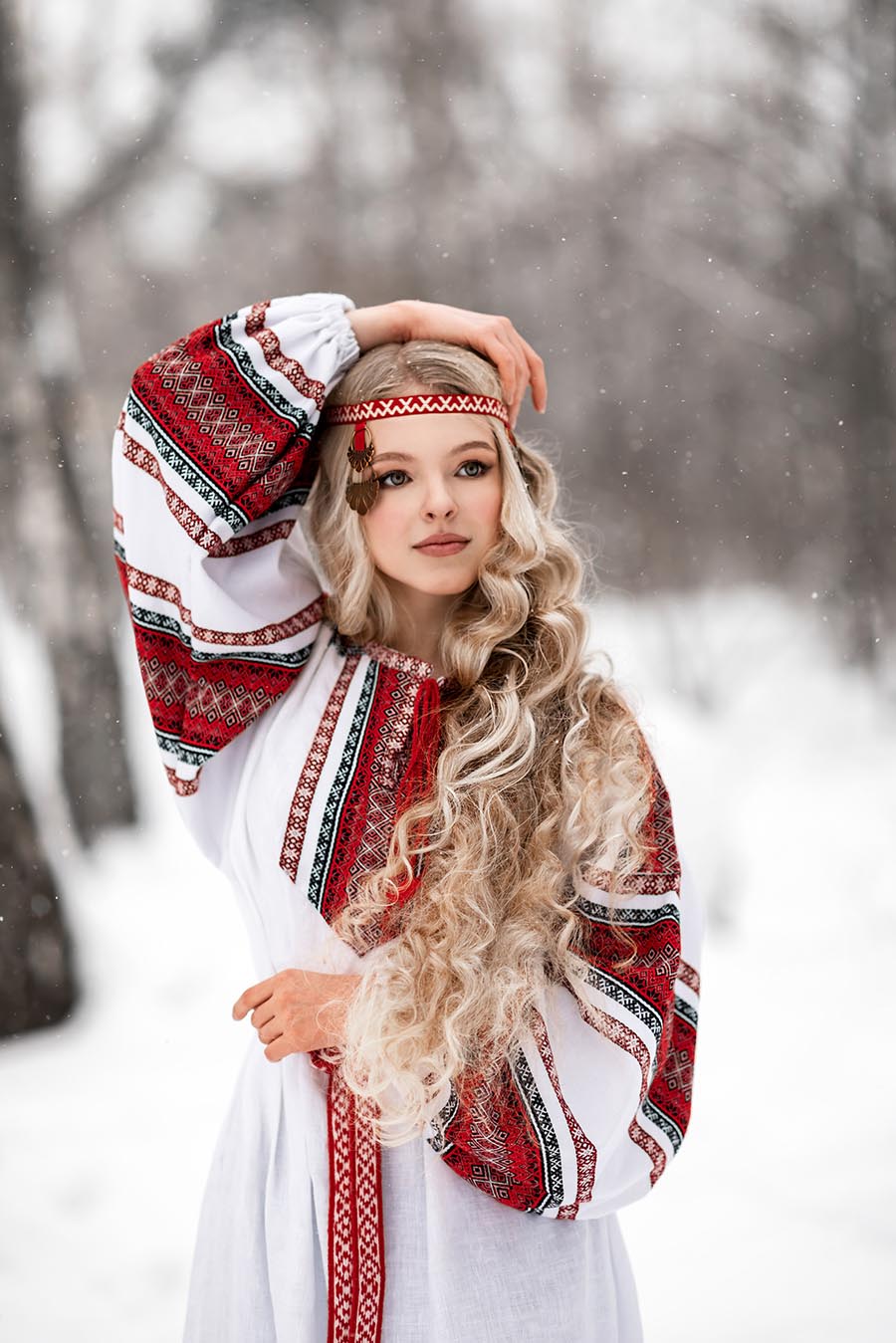 Slavic girls in Ibin