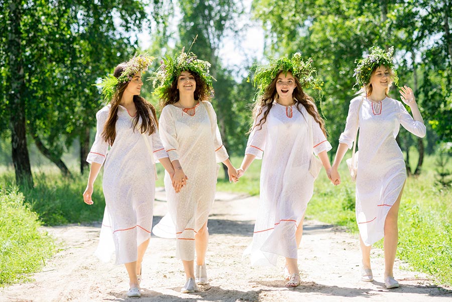 Slavic girls in Ibin