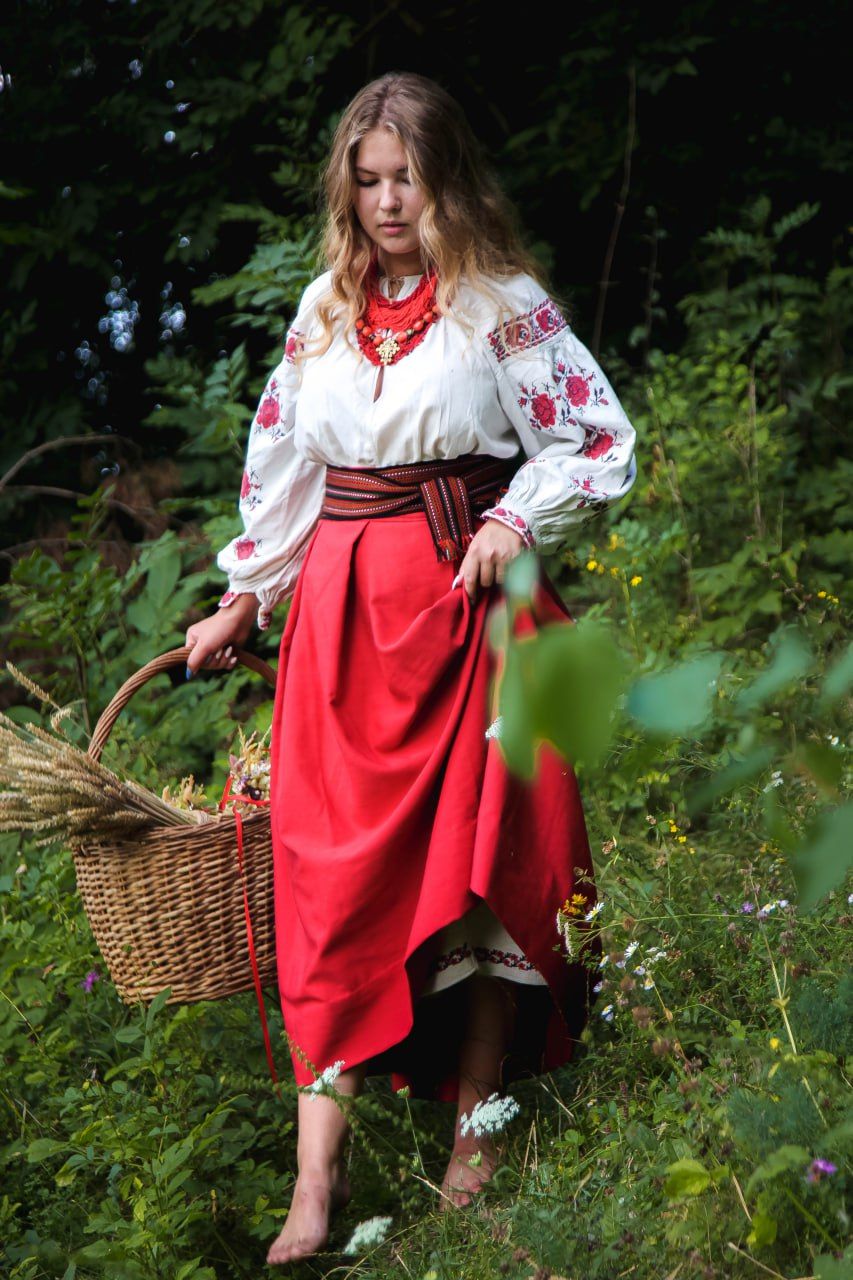 Slavic girls in Ibin