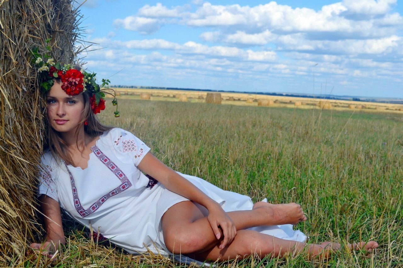 Slavic girls in Ibin