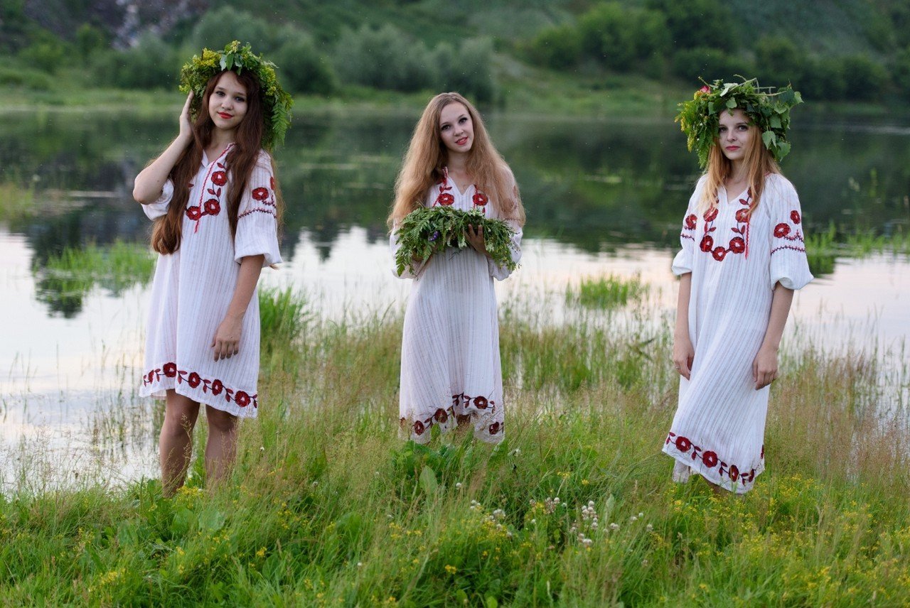 Slavic women in Ibin